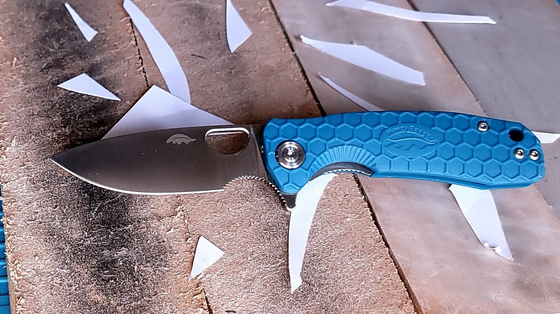 Diamond Polishing Paste - 4 steps to bring the edge back - Honey Badger Knives