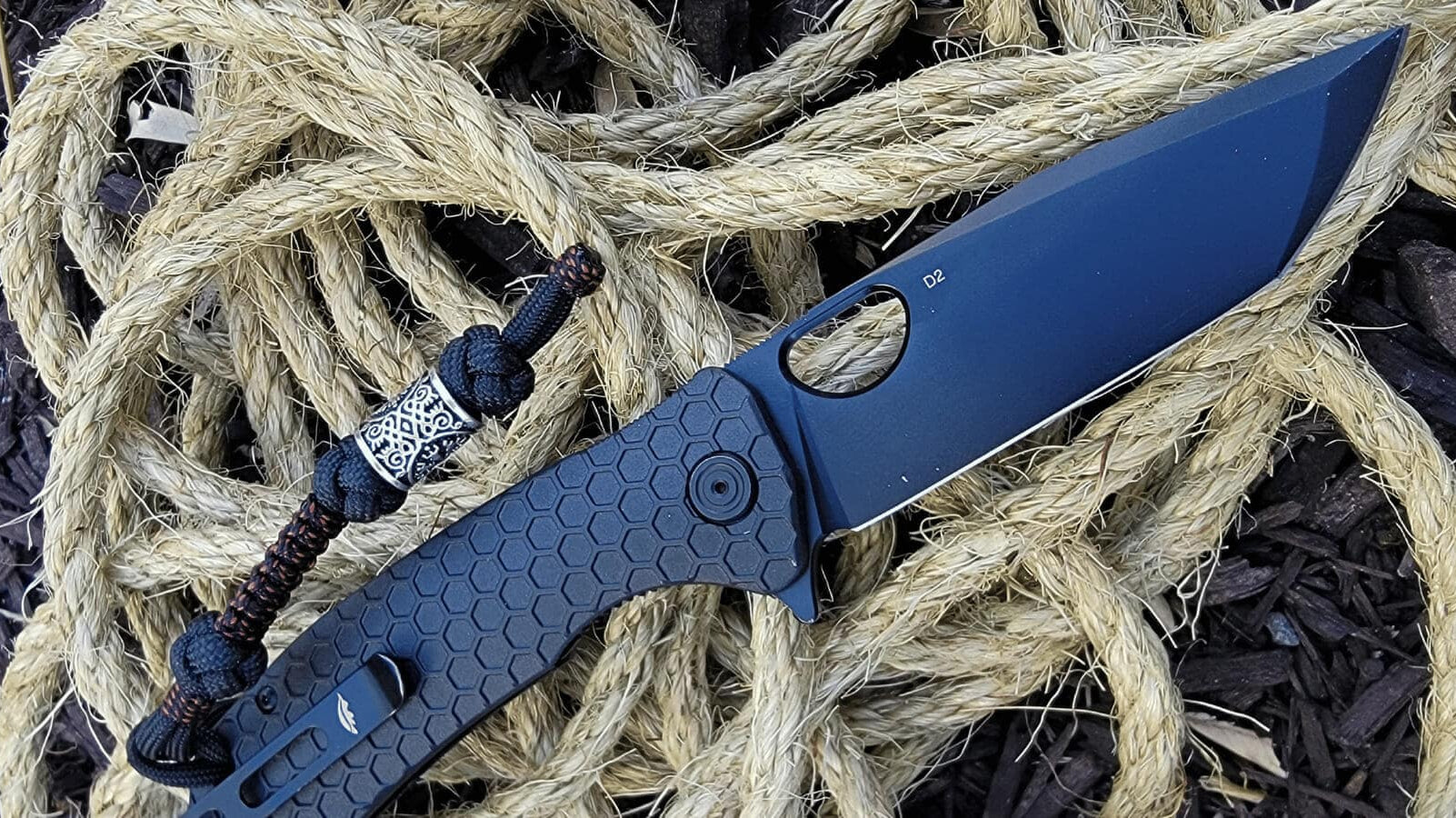 Tanto knife - Honey Badger Knives