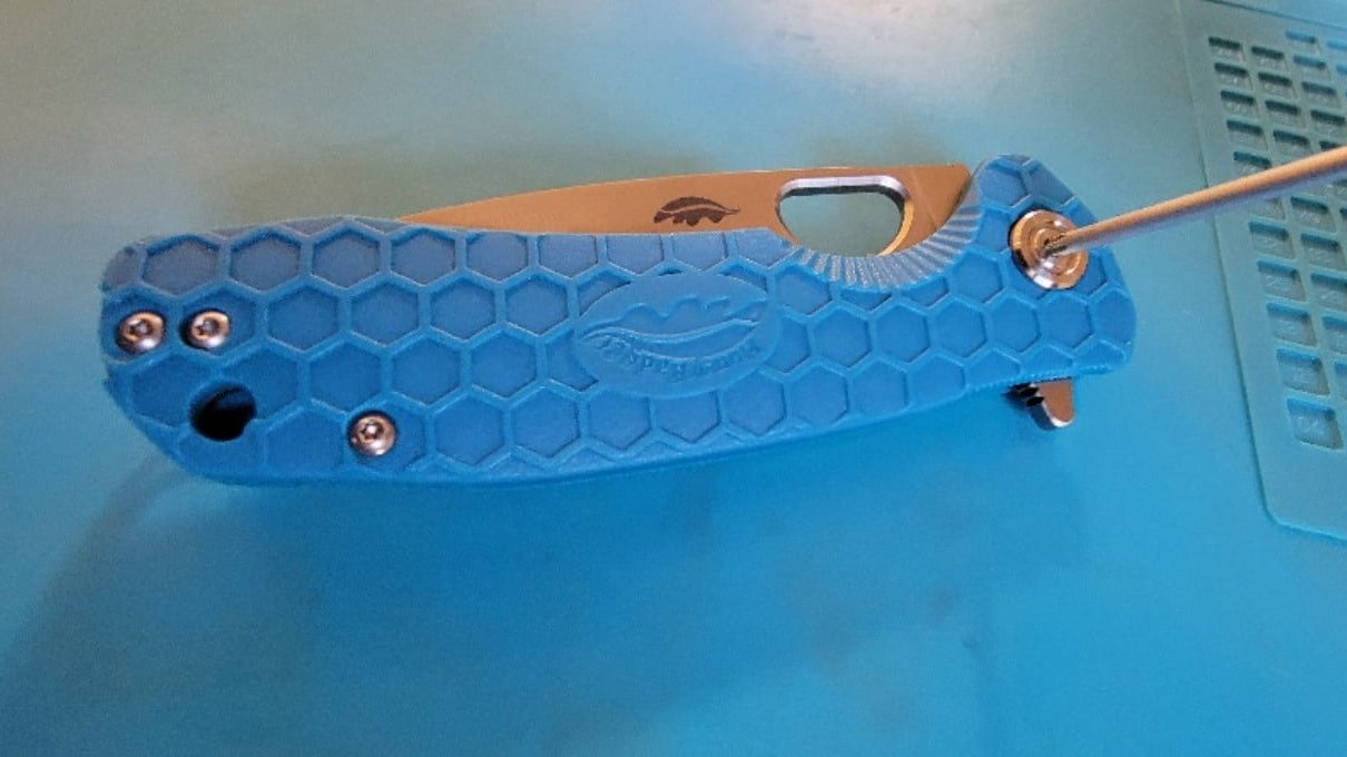 Tune your Honey Badger Knife in 5 easy steps - Honey Badger Knives