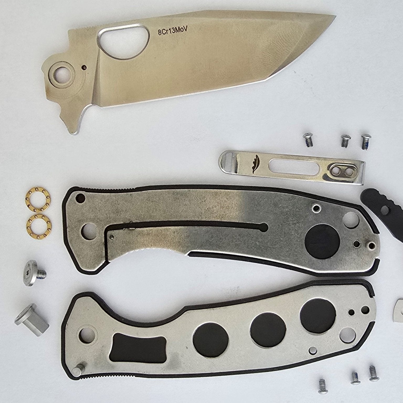 What screws go where? - Honey Badger Knives