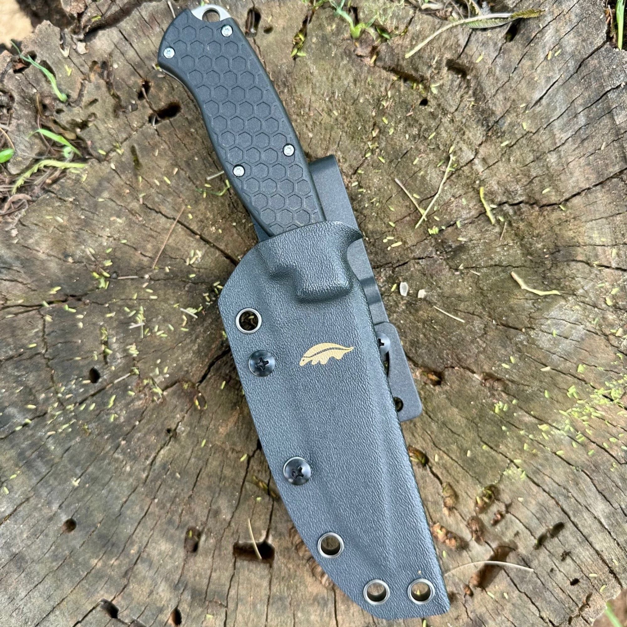 Outfitter Fixed Blade Kydex Sheath - Dealer - Honey Badger Knives - HB5308