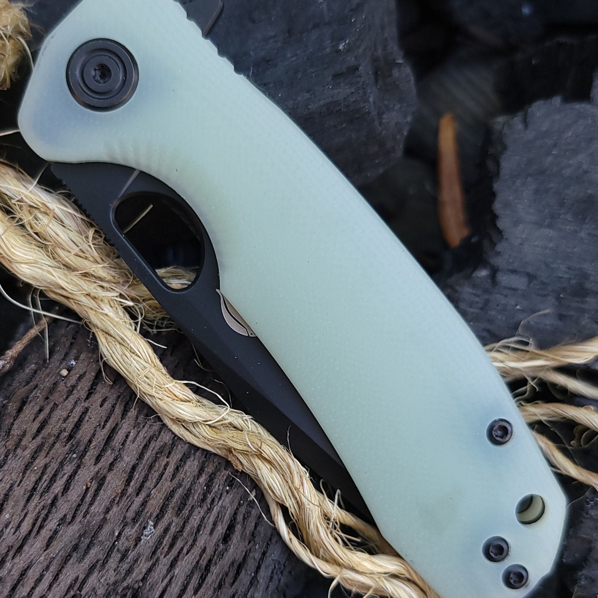 Additional Knife Handles in G10 - Honey Badger Knives - HB4055